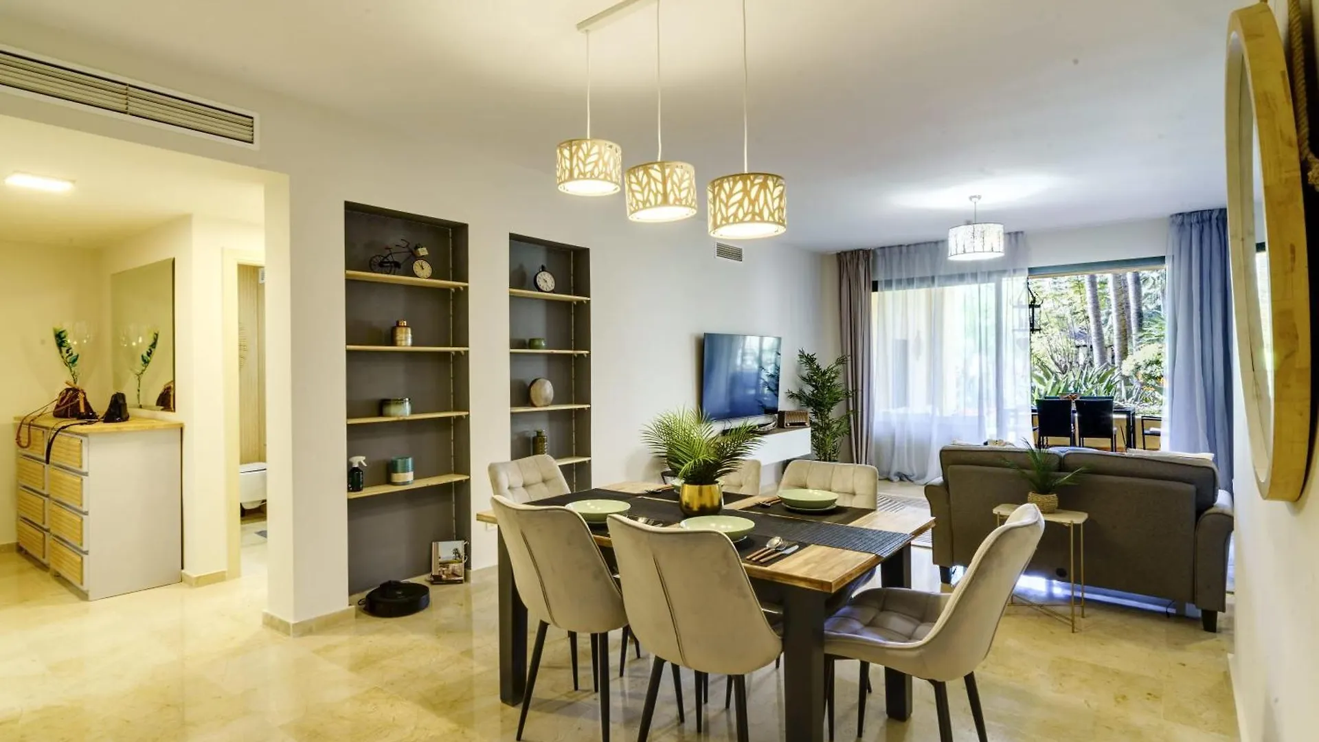 Heavean Garden Flat Estepona